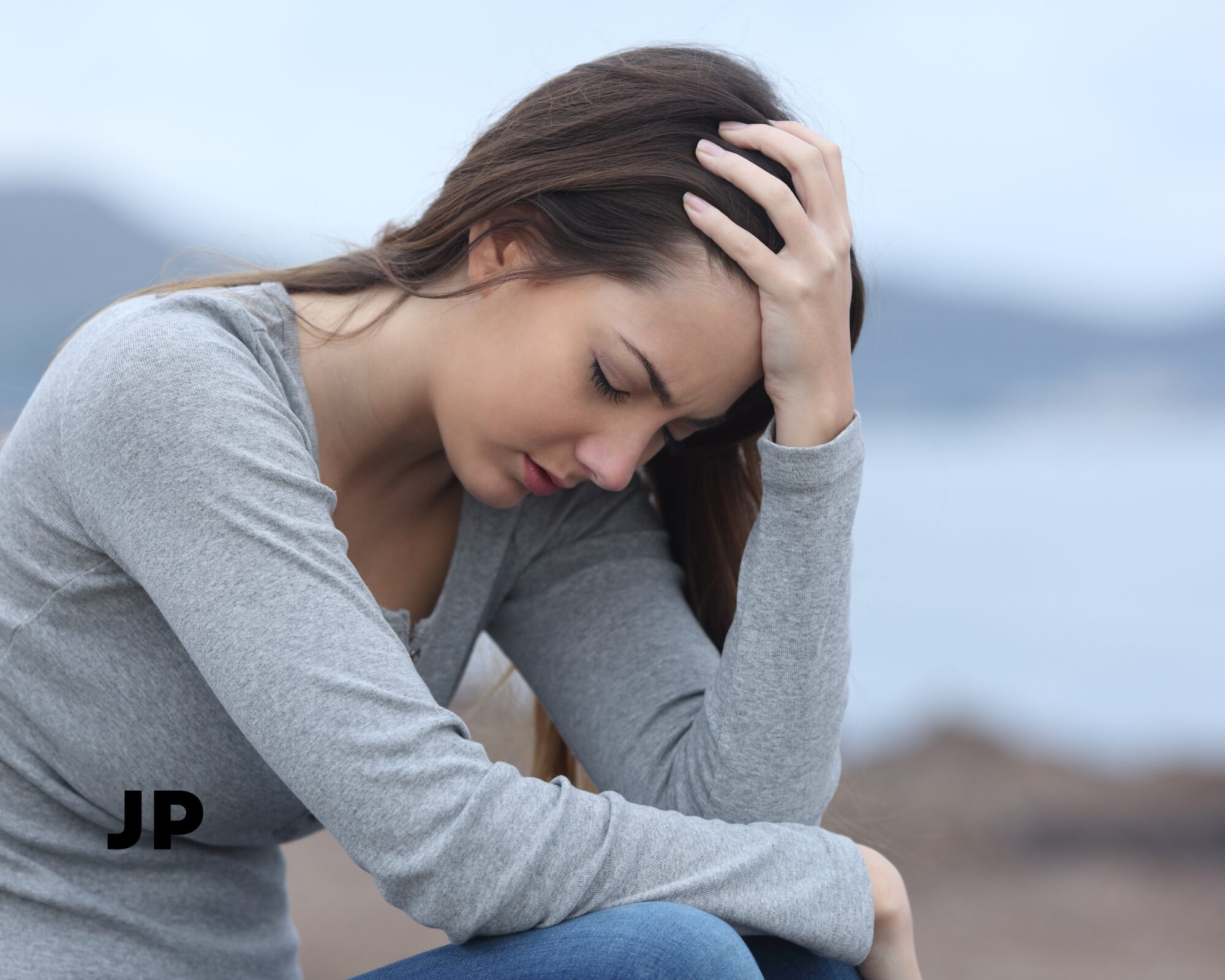 Nuovargis dėl žemo feritino ir B12, B9 trūkumo