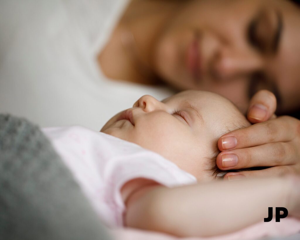 Ką daryti miego regreso laikotarpiu? Patarimai tėvams